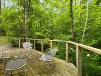 New, Promo Pricing - Luxury Woodland Loft Retreat @ Red River Gorge Hotels in Powell County