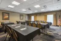 Hampton Inn Meadville Hotels in Conneaut Lake