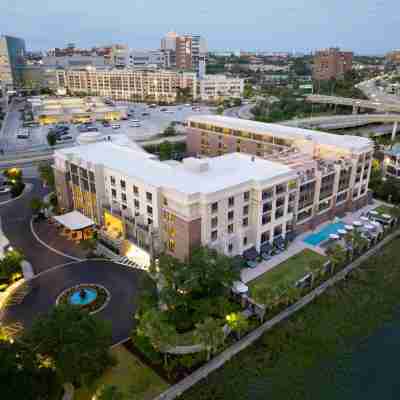 HIlton Garden Inn Charleston Waterfront/Downtown Hotel Exterior