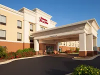 Hampton Inn & Suites Chicago/St. Charles Hotels in Kane County