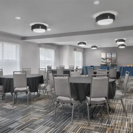 Homewood Suites by Hilton Newark - Cranford