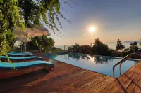 Villa with sea view in Faralya