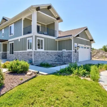 Majestic Mountain Retreat- Closest Home to the Homestead Crater