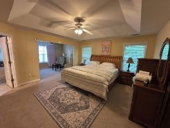 Enjoyable 4-bedroom house  in Dallas. Great place for the family & friends