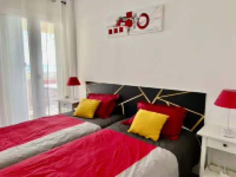 Appartement Front de mer 4 Personnes Dans Residence Sécurisée , Piscine Parking