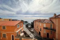 Sea View & Boho Chic Comfort 2 steps from Monaco Hotel a Roquebrune-Cap-Martin