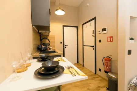 Golden Dove Apartment 0 Отели рядом с достопримечательностью «Парк Тенбош»