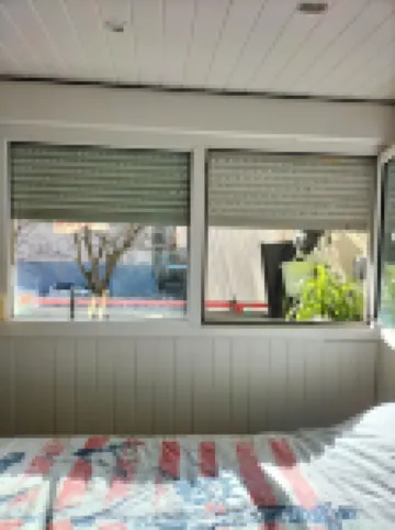 Apartment F2 balcony in secure residence