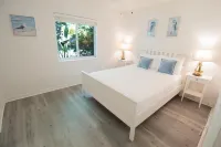 Spacious 3-bedroom house with A/C, heat, wi-fi, in peaceful setting by the river Hotels in Saint Augustine South