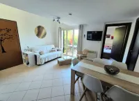 Vacation home in residence with swimming pool, near Lozari beach Hotels in Belgodere