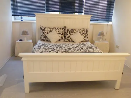 Stylishly furnished studio apartment near Limburg Отели рядом с достопримечательностью «PW»