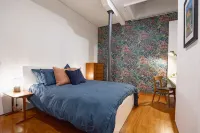 Penthouse on Gertrude with private rooftop terrace