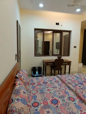 Heritage Home in Connaught Place, near Barakhamba Road. Pet friendly Hotels in Barakhamba