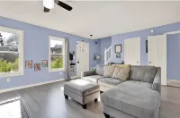 Prime Location!2-bedroom townhome in delightful Kennesaw minutes from KSU