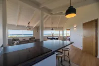 Magnificent sea view apartment - 2 Bedrooms