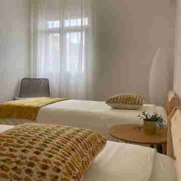 Excellent apartment to use as a base for your Madeira Island vacation. Rooms