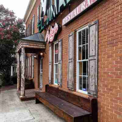 TigerTown Retreat - Comfort Minutes from Campus Hotel Exterior