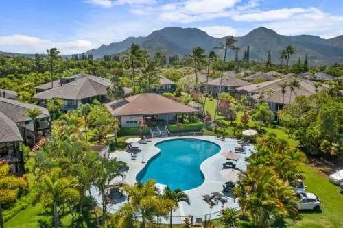 Tropical Garden Condo with AC and pool - 무료 와이파이