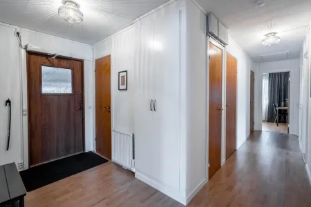 Spacious Villa in the high coast Отели в г. Эрншёльдсвик