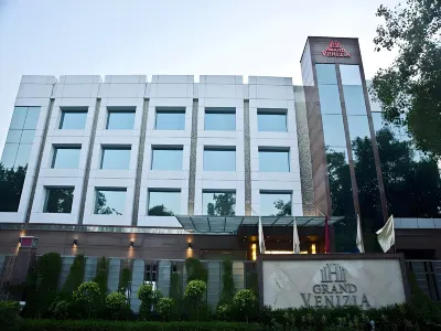 Venizia Sarovar Portico Hotels near K.k.international