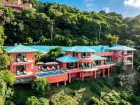 Paradiso Ocean View. A perfect getaway.10 mins drive to Smugglers Cove Beach.. Hotel a 