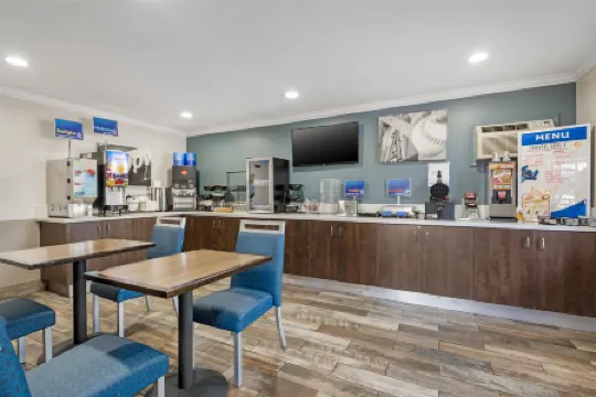 Best Western Courtesy Inn - Anaheim Park Hotel