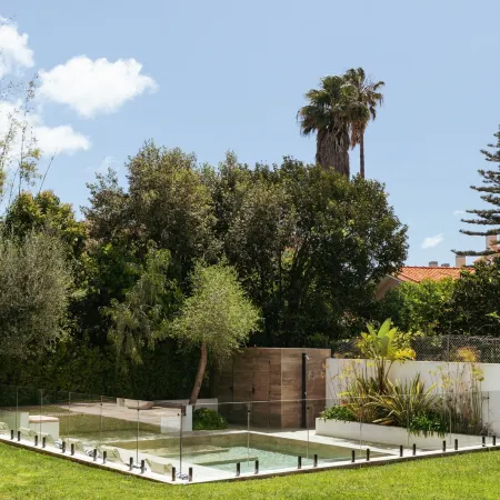 Cascais Contemporary Villa by Cadenzalux