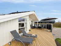 "Tjakko" - 900m from the Sea - Boutique