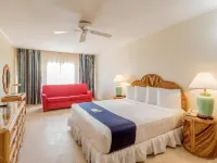 Caribbean Palm Village Resort Hotels in Noord