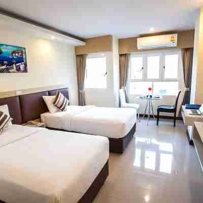 Tara Grand Hotel Rooms