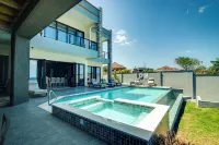 Luxury Oceanfront Villa Fully Staffed - Huvilat