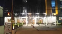 Xtra Hotel Bengkulu (Hotel Bintang 3) Hotel dekat Simpang Sekip