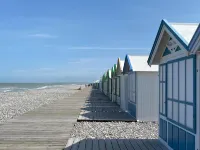 Holiday Flat in Cayeux-sur-Mer near Beach Hotels in Cayeux-sur-Mer