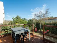 Bright Villa Steps from the Sea Hotels in Sérignan