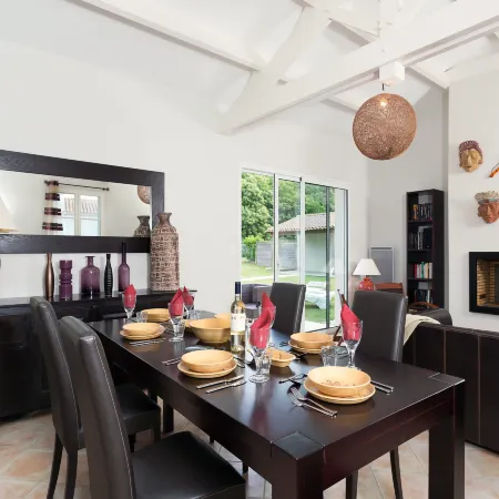 Spacious villa with private swimming pool