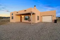 New Build! - Relax to the most Expansive sunsets east of the Rio Grande. Hotels near Sipapu Ski & Summer Resort