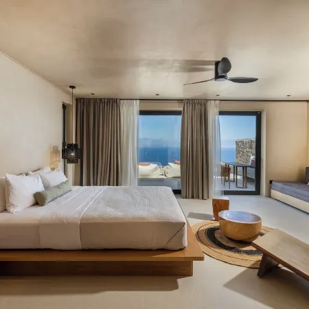 ​Le Grand Bleu Resort