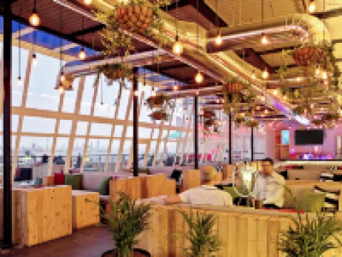 Ibis Kuwait Salmiya Hoteles en Salmiya