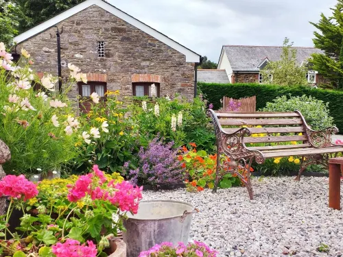 Lobhill Farmhouse Bed and Breakfast and Self Catering Accommodation