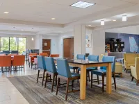 Holiday Inn Express & Suites Augusta West - Fort Gordon by IHG Hotels in Augusta