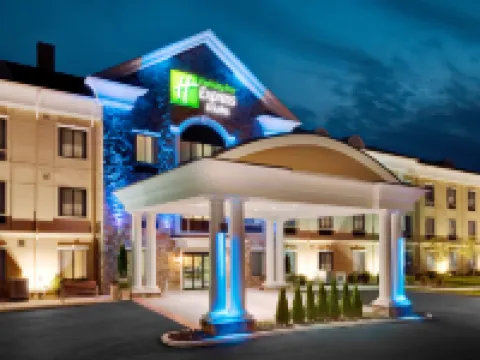 ฮอลิเดย์ อินน์ เอ็กซ์เพรส แอนด์ สวีทส์ วอร์มินสเตอร์ - ฮอร์แชม บาย IHG โรงแรมในBucks County
