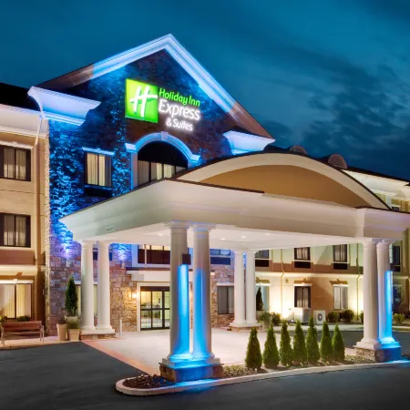 Holiday Inn Express & Suites WARMINSTER - HORSHAM by IHG
