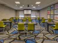 Holiday Inn Express & Suites RENO AIRPORT by IHG Hotels in Washoe County