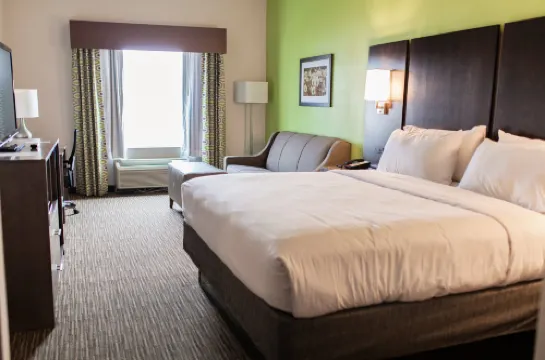 Holiday Inn Express & Suites SWEETWATER by IHG Hotels in Monroe County