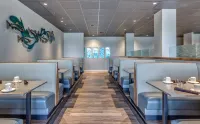 Holiday Inn & Suites BELLINGHAM by IHG - breakfast