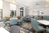 Homewood Suites by Hilton Wauwatosa Milwaukee - breakfast