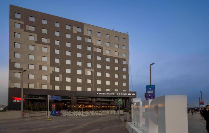 Wyndham Grand Costa Del Sol Lima Airport