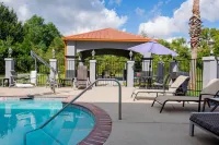 Comfort Suites Oil Center