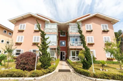 雲端之上公寓飯店 Casa - Chalé Condomínio Estância das Águas Claras附近的飯店