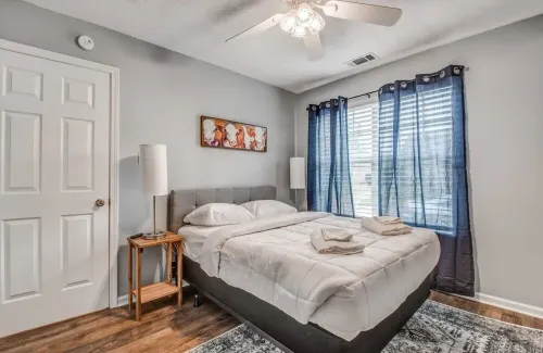 戴多日靜修 米林頓住宿飯店